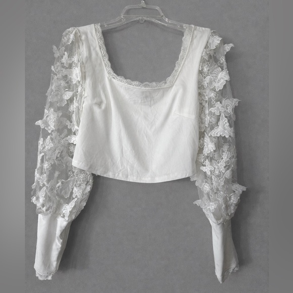 chicme Tops - Crop Top white long lace butterfly applique sleeves size XL